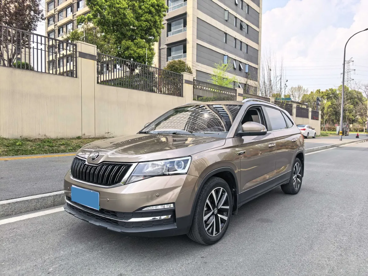 2021 Skoda Kamiq 1.5L 112HP L4 6AT,autocango,china used car exporter,china ev exporter,chinese used car exporter,chinese used ev exporter