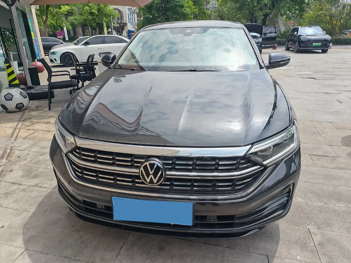 2023 Volkswagen Sagitar 1.5T 160HP L4 7DCT,autocango,china used car exporter,china ev exporter,chinese used car exporter,chinese used ev exporter