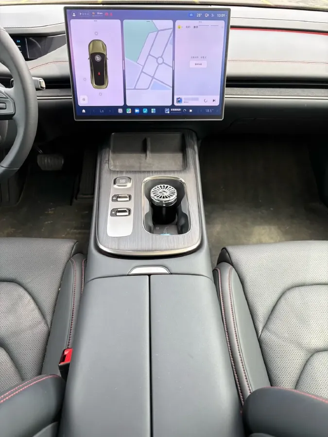 2024 MI SU7 BEV 73.6KWH,autocango,china used car exporter,china ev exporter,chinese used car exporter,chinese used ev exporter