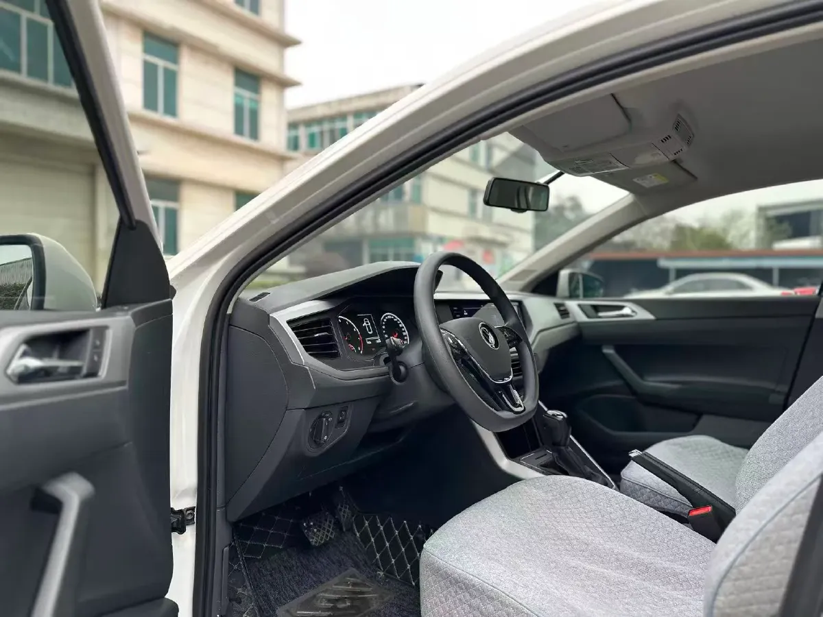 2021 Bestune T55 1.5T 169HP L4 7DCT,autocango,china used car exporter,china ev exporter,chinese used car exporter,chinese used ev exporter