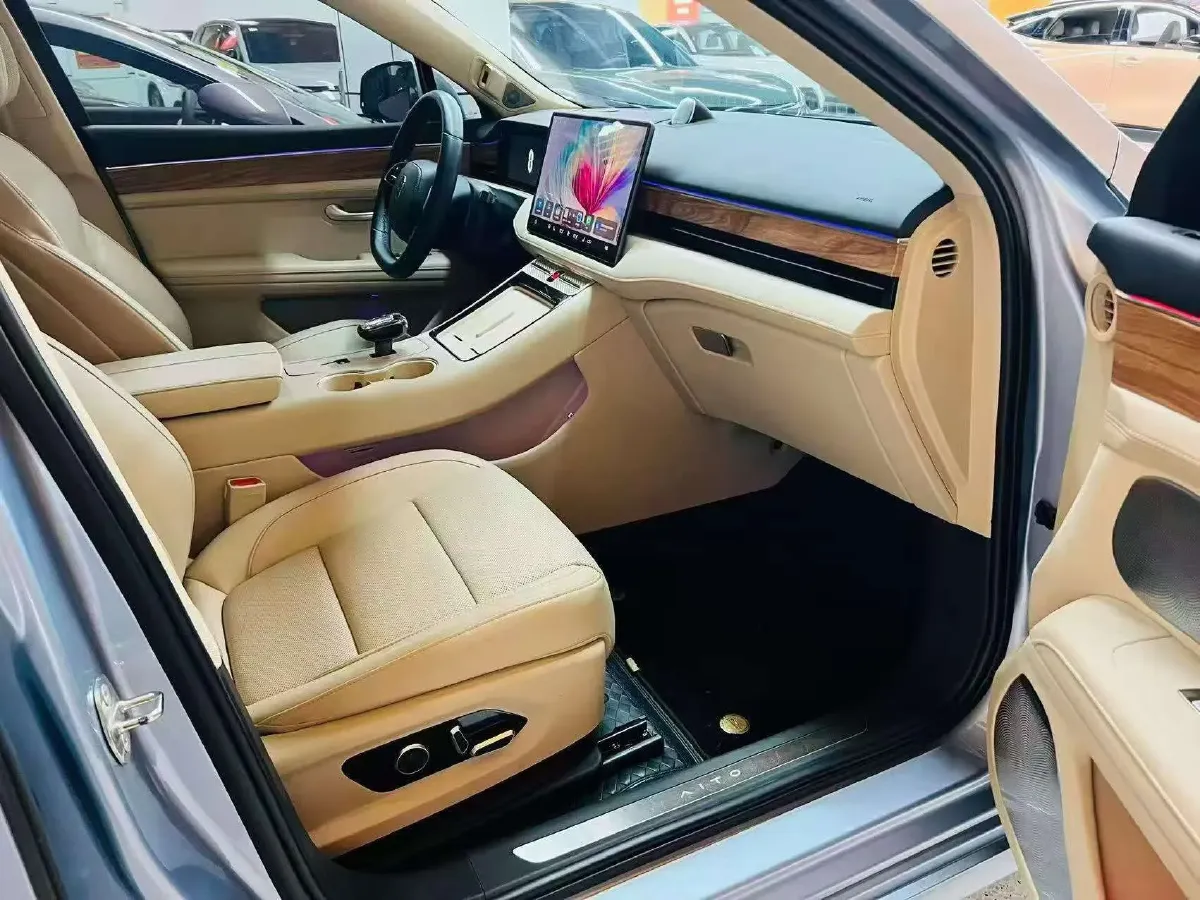 2023 HIMA AITO M5 BEV 80KWH,autocango,china used car exporter,china ev exporter,chinese used car exporter,chinese used ev exporter