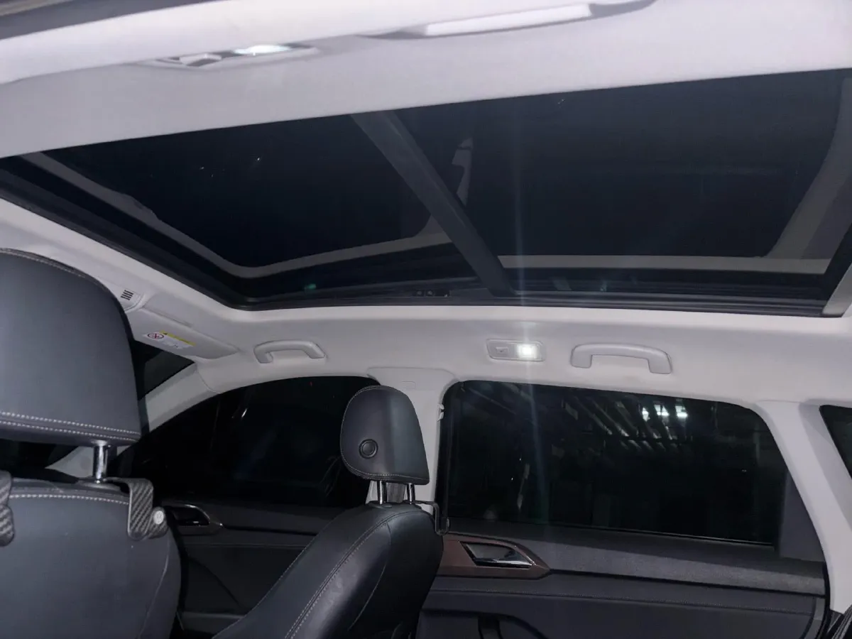 2021 Volkswagen Tharu 1.4T 150HP L4 7DCT,autocango,china used car exporter,china ev exporter,chinese used car exporter,chinese used ev exporter