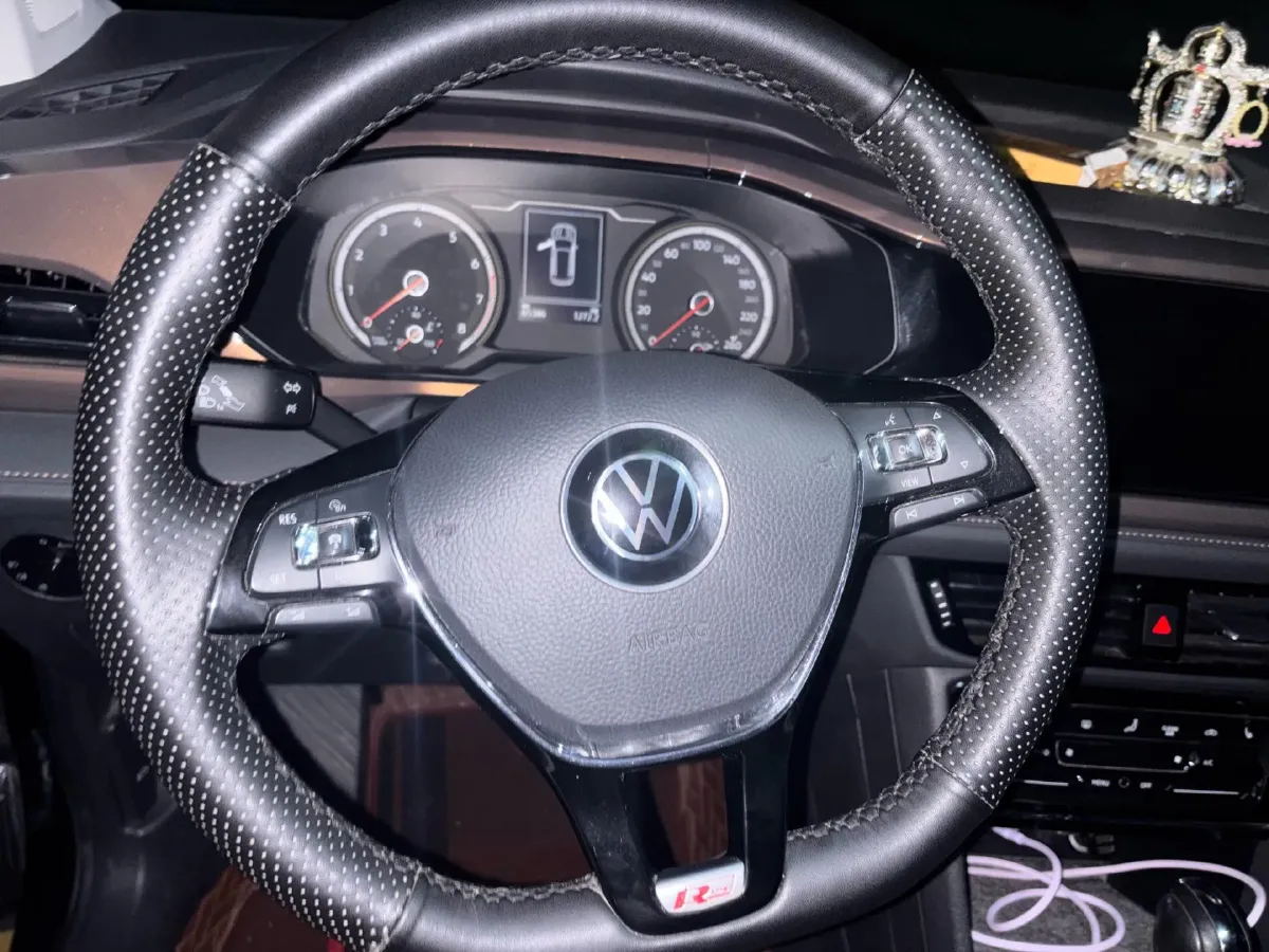 2021 Volkswagen Tharu 1.4T 150HP L4 7DCT,autocango,china used car exporter,china ev exporter,chinese used car exporter,chinese used ev exporter