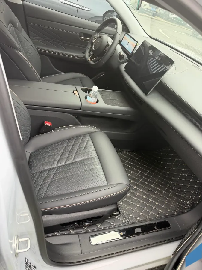 2025 BaoJun XiangJing BEV,autocango,china used car exporter,china ev exporter,chinese used car exporter,chinese used ev exporter