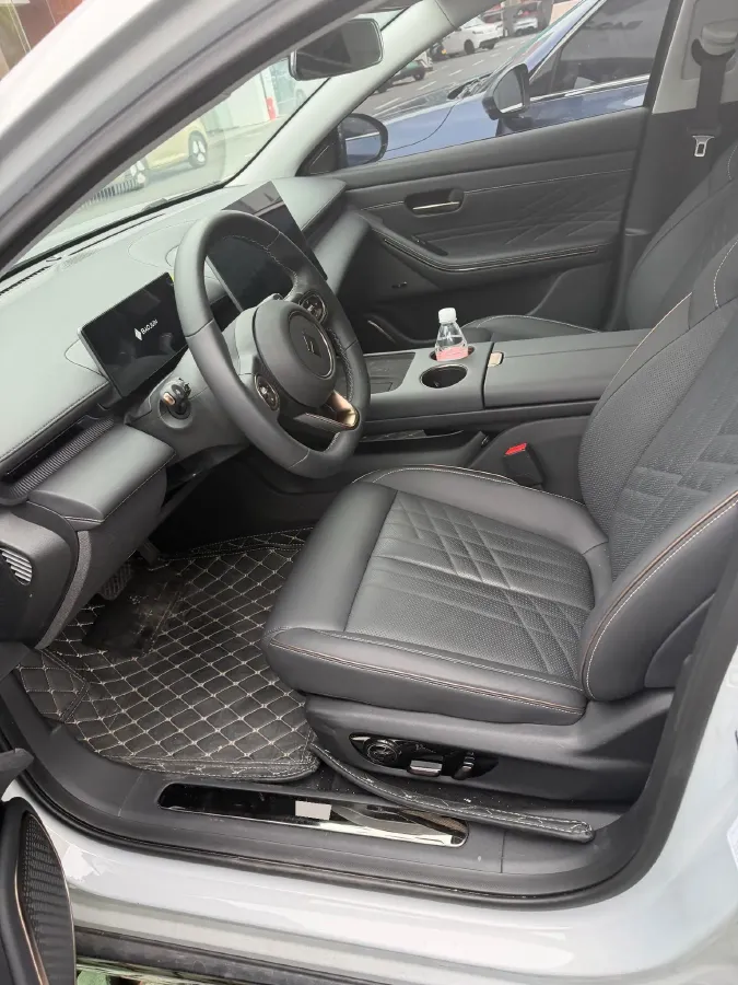 2025 BaoJun XiangJing BEV,autocango,china used car exporter,china ev exporter,chinese used car exporter,chinese used ev exporter