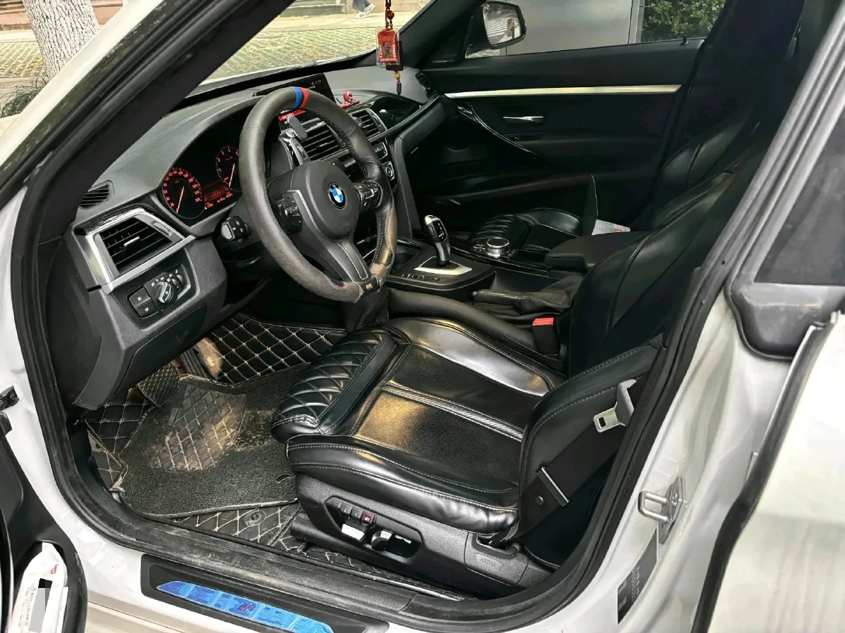 2020 BMW 3 Series GT 2.0T 184HP L4 8AT,autocango,china used car exporter,china ev exporter,chinese used car exporter,chinese used ev exporter