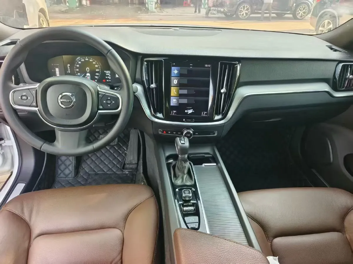 2021 Volvo S60 2.0T 190HP L4 8AT,autocango,china used car exporter,china ev exporter,chinese used car exporter,chinese used ev exporter