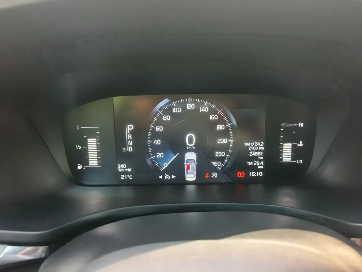 2021 Volvo S60 2.0T 190HP L4 8AT,autocango,china used car exporter,china ev exporter,chinese used car exporter,chinese used ev exporter