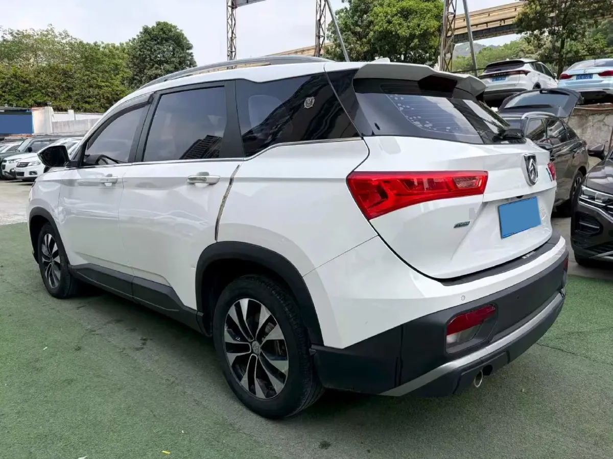 2020 HanTeng X5 1.5T 156HP L4 6AT,autocango,china used car exporter,china ev exporter,chinese used car exporter,chinese used ev exporter