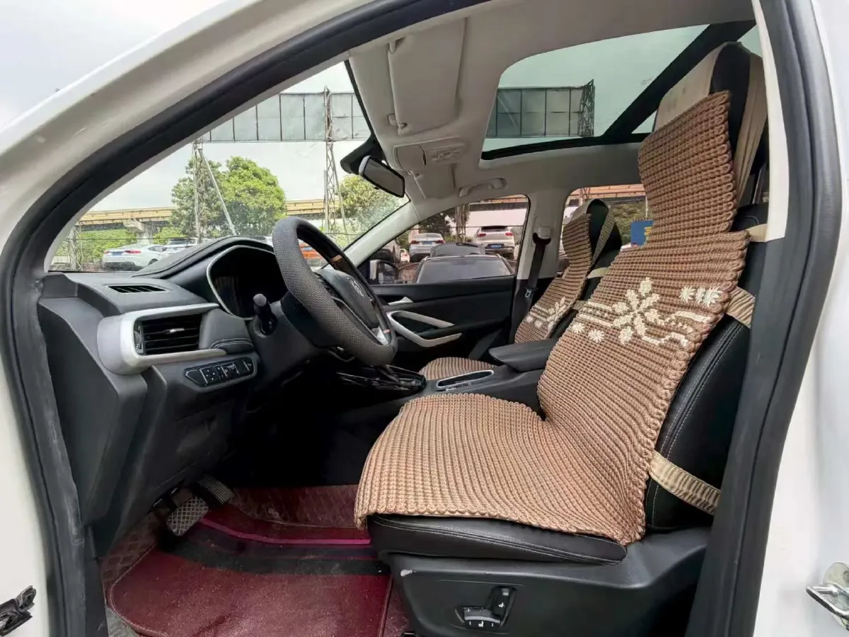 2020 HanTeng X5 1.5T 156HP L4 6AT,autocango,china used car exporter,china ev exporter,chinese used car exporter,chinese used ev exporter