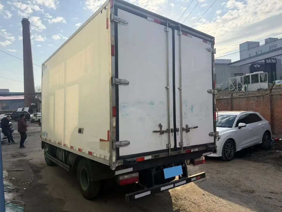 2025 Dongfeng Duolika D6 2.5L 170HP L4 6MT,autocango,china used car exporter,china ev exporter,chinese used car exporter,chinese used ev exporter
