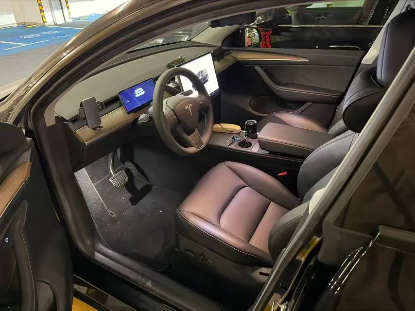 2022 Tesla Model Y BEV 60KWH,autocango,china used car exporter,china ev exporter,chinese used car exporter,chinese used ev exporter