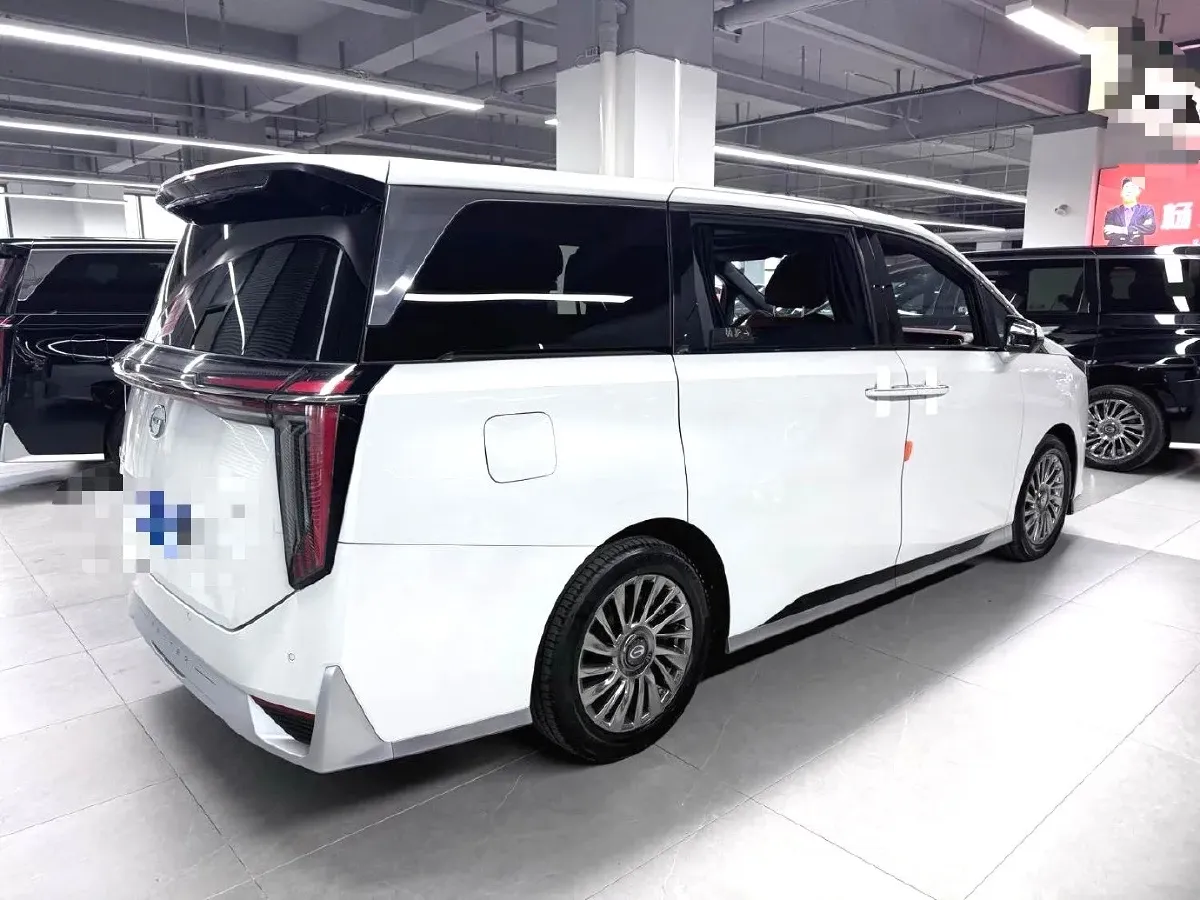 2024 GAC Trumpchi M8 2.0T 252HP L4 8AT,autocango,china used car exporter,china ev exporter,chinese used car exporter,chinese used ev exporter