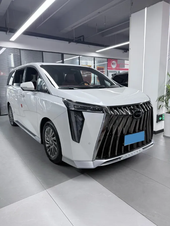 2024 GAC Trumpchi M8 2.0T 252HP L4 8AT,autocango,china used car exporter,china ev exporter,chinese used car exporter,chinese used ev exporter