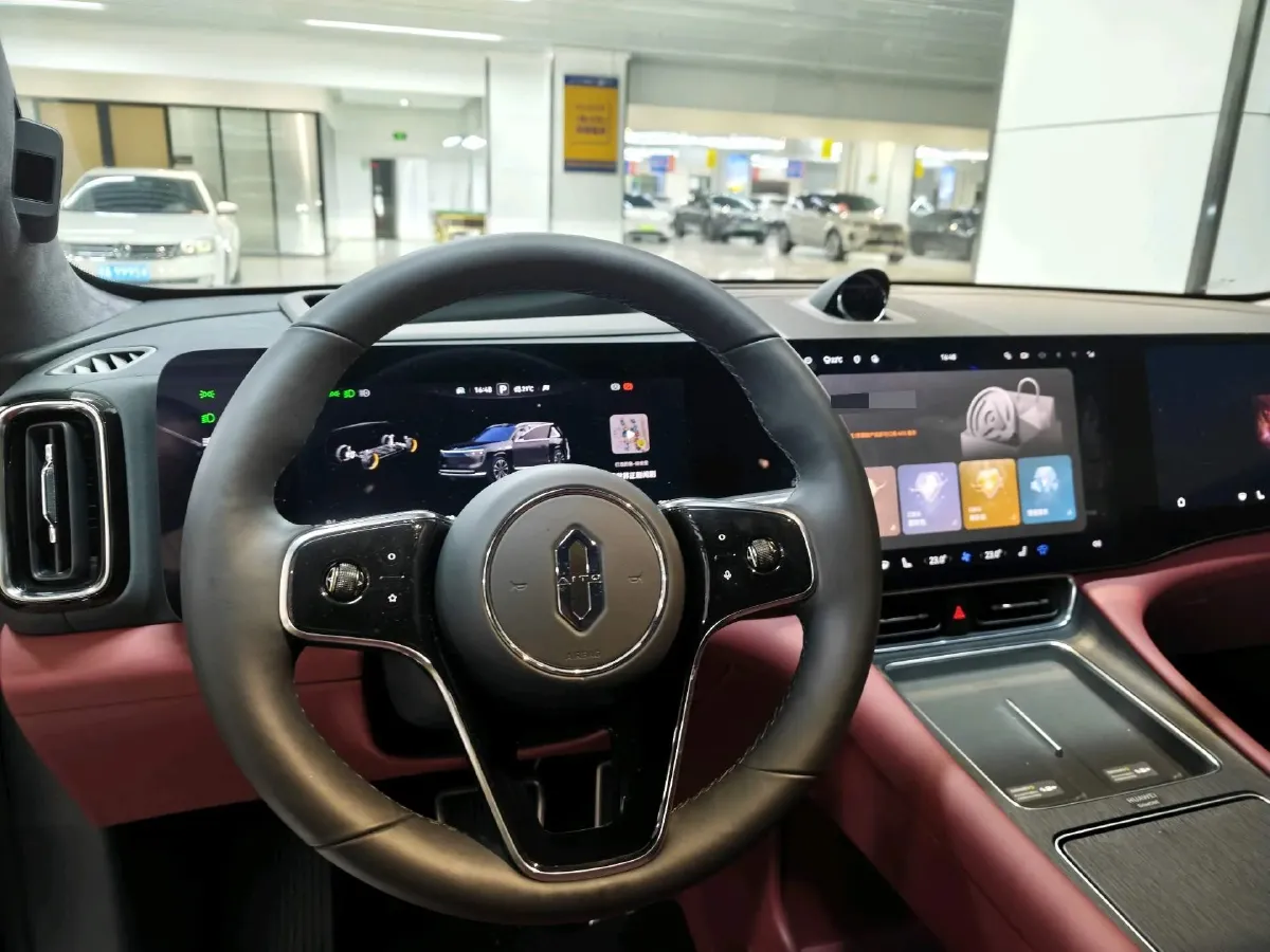 2025 AITO AITO M8 REEV 160HP REEV 53.4KWH,autocango,china used car exporter,china ev exporter,chinese used car exporter,chinese used ev exporter