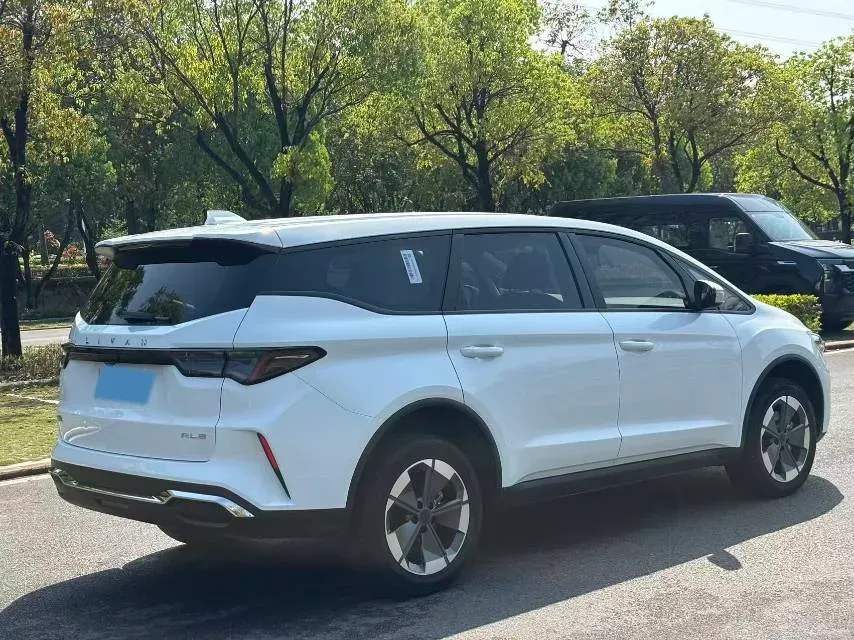 2025 Livan 8 BEV 68.03KWH,autocango,china used car exporter,china ev exporter,chinese used car exporter,chinese used ev exporter