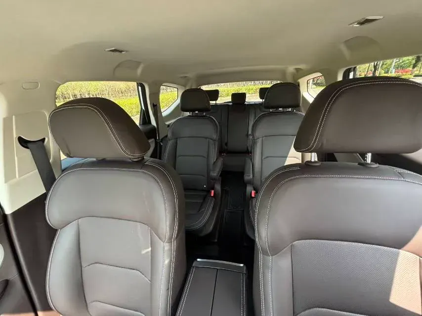 2025 Livan 8 BEV 68.03KWH,autocango,china used car exporter,china ev exporter,chinese used car exporter,chinese used ev exporter