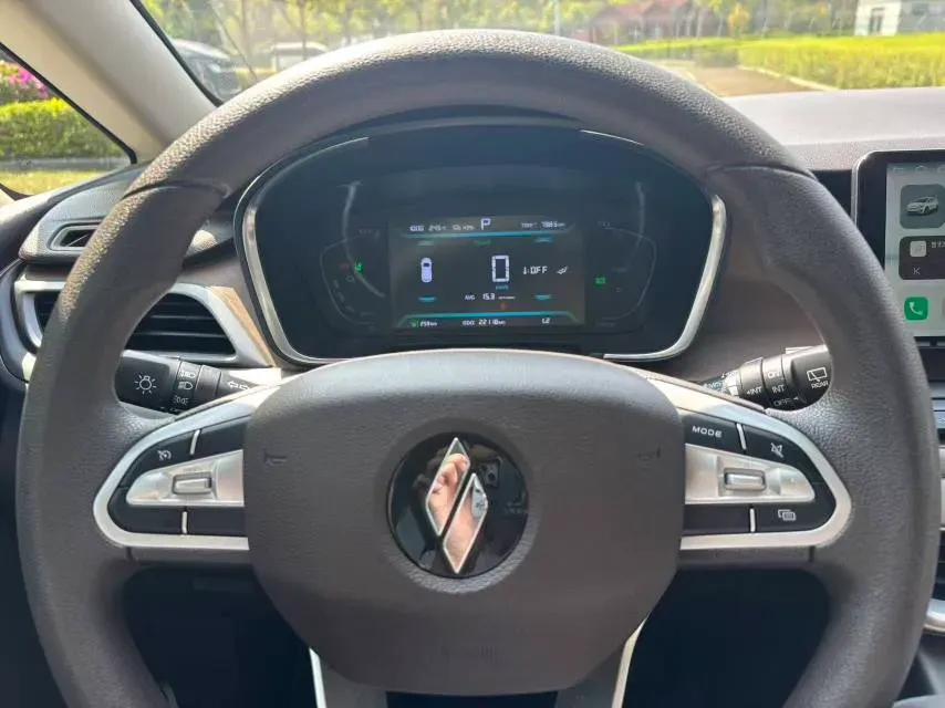 2025 Livan 8 BEV 68.03KWH,autocango,china used car exporter,china ev exporter,chinese used car exporter,chinese used ev exporter