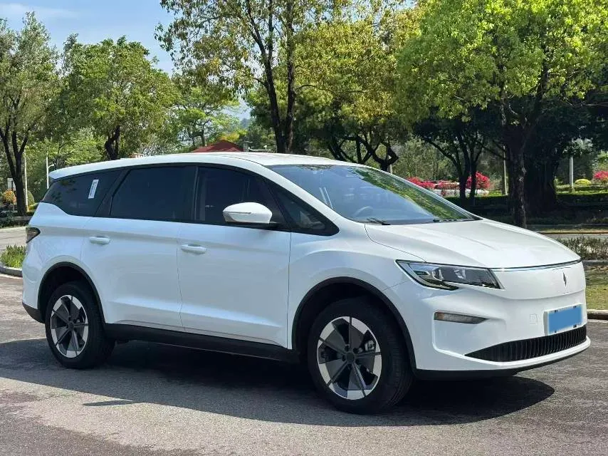 2025 Livan 8 BEV 68.03KWH,autocango,china used car exporter,china ev exporter,chinese used car exporter,chinese used ev exporter