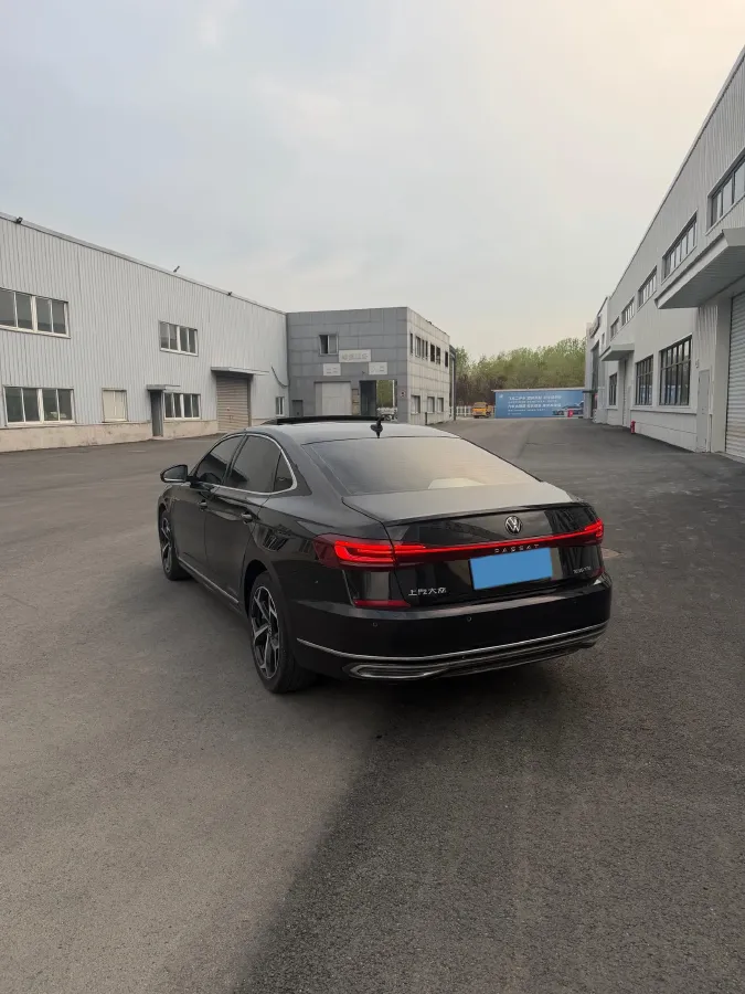 2023 Volkswagen Passat 2.0T 186HP L4 7DCT,autocango,china used car exporter,china ev exporter,chinese used car exporter,chinese used ev exporter