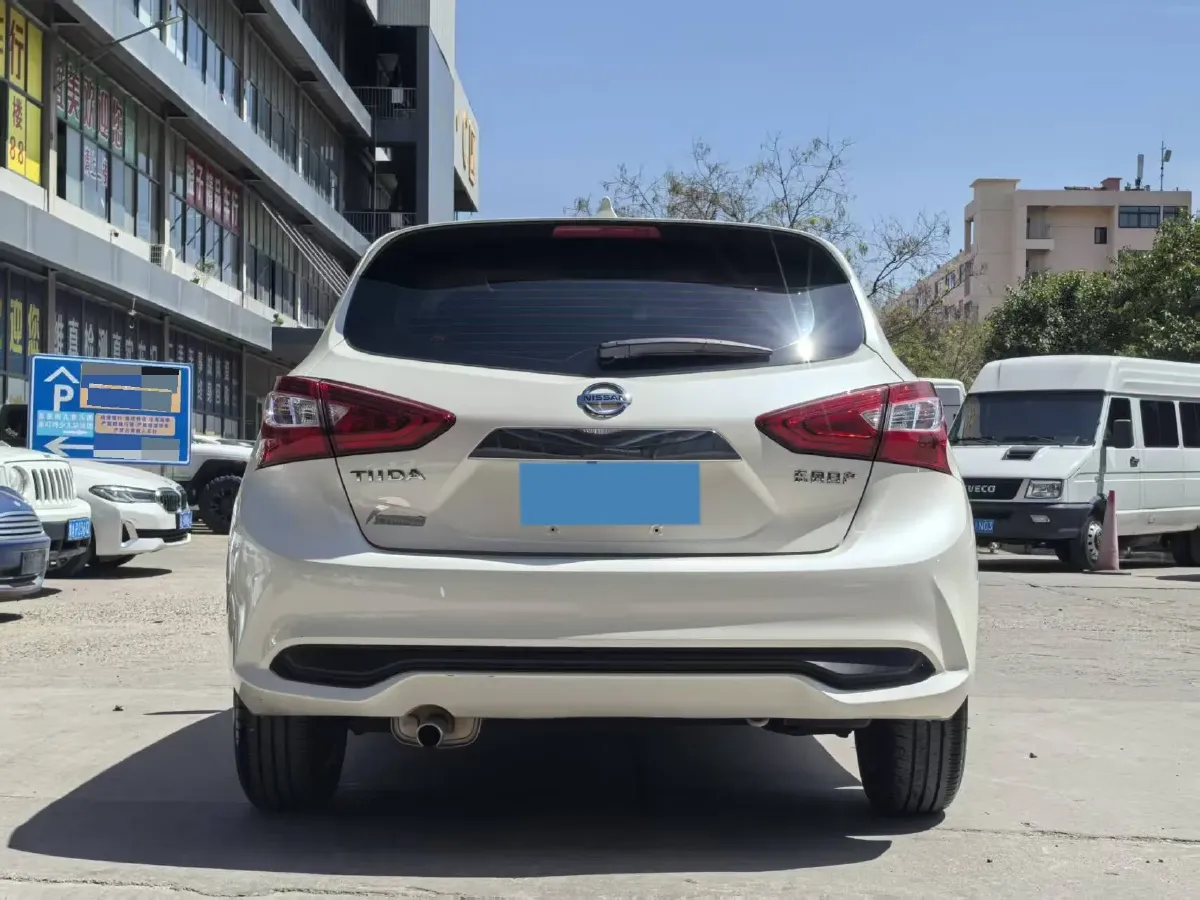 2021 Nissan Tiida 1.6L 122HP L4 CVT,autocango,china used car exporter,china ev exporter,chinese used car exporter,chinese used ev exporter