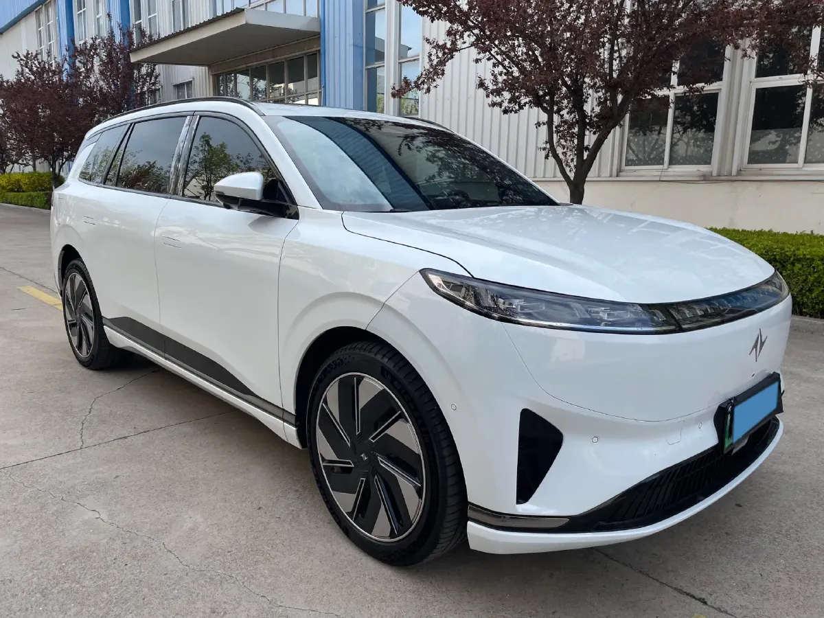 2025 DongFeng eπ eπ008 1.5T 147HP L4 REEV 34.32KWH,autocango,china used car exporter,china ev exporter,chinese used car exporter,chinese used ev exporter