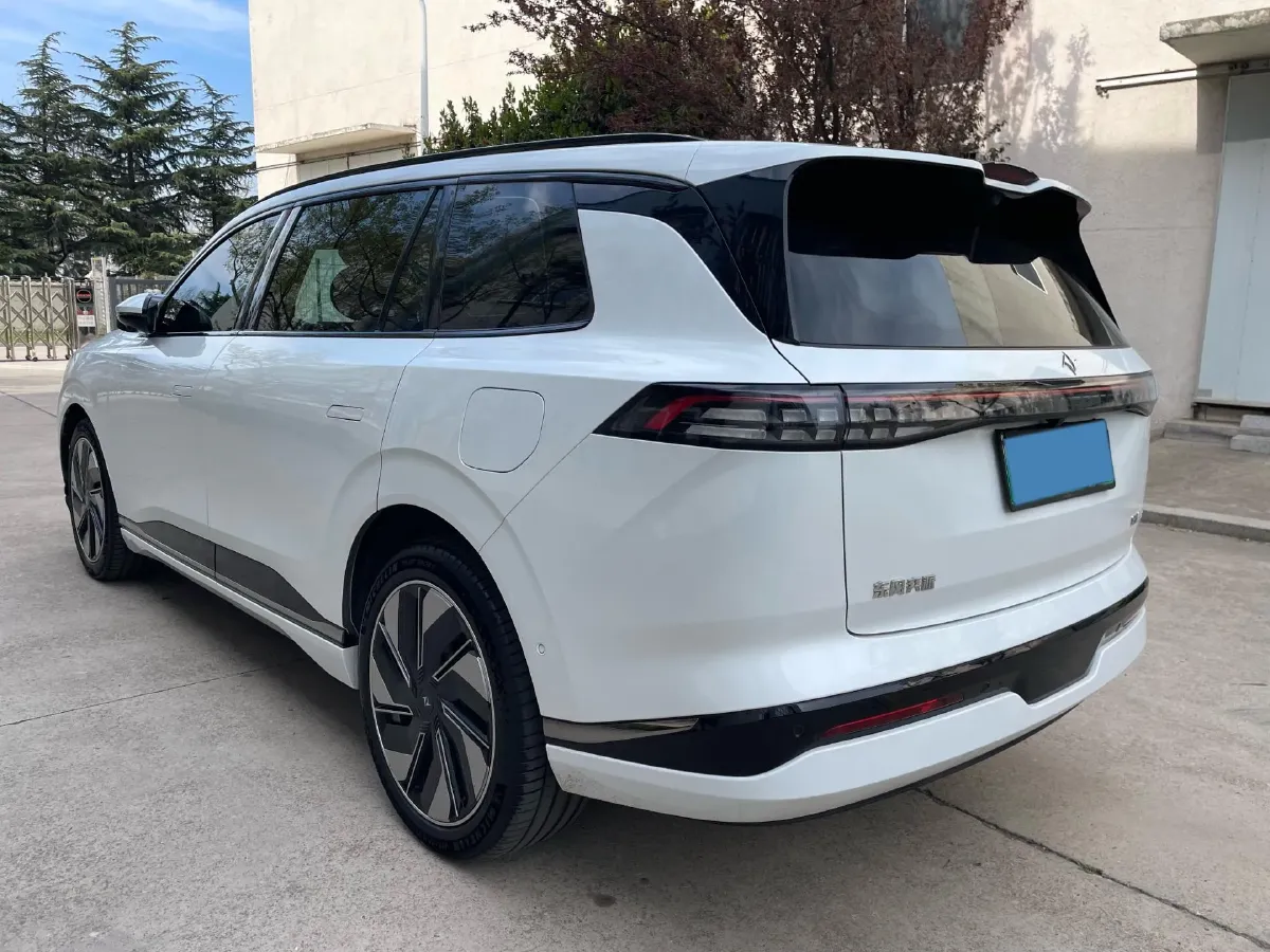 2025 DongFeng eπ eπ008 1.5T 147HP L4 REEV 34.32KWH,autocango,china used car exporter,china ev exporter,chinese used car exporter,chinese used ev exporter