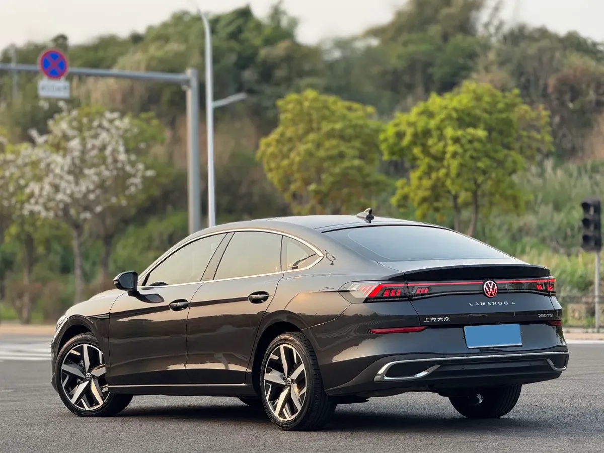 2023 Volkswagen Lamando 1.4T 150HP L4 7DCT,autocango,china used car exporter,china ev exporter,chinese used car exporter,chinese used ev exporter