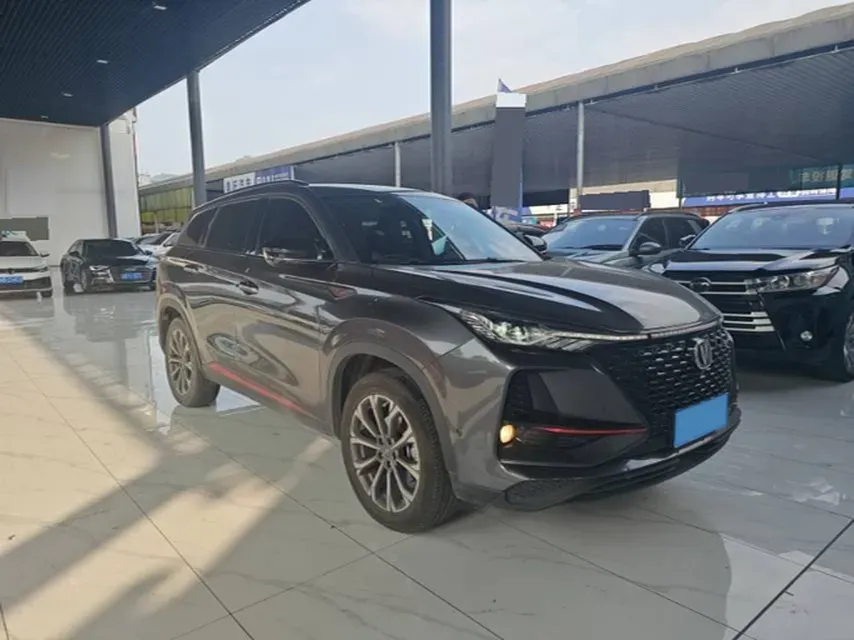 2021 ChangAn CS75 Plus 2.0T 233HP L4 8AT,autocango,china used car exporter,china ev exporter,chinese used car exporter,chinese used ev exporter