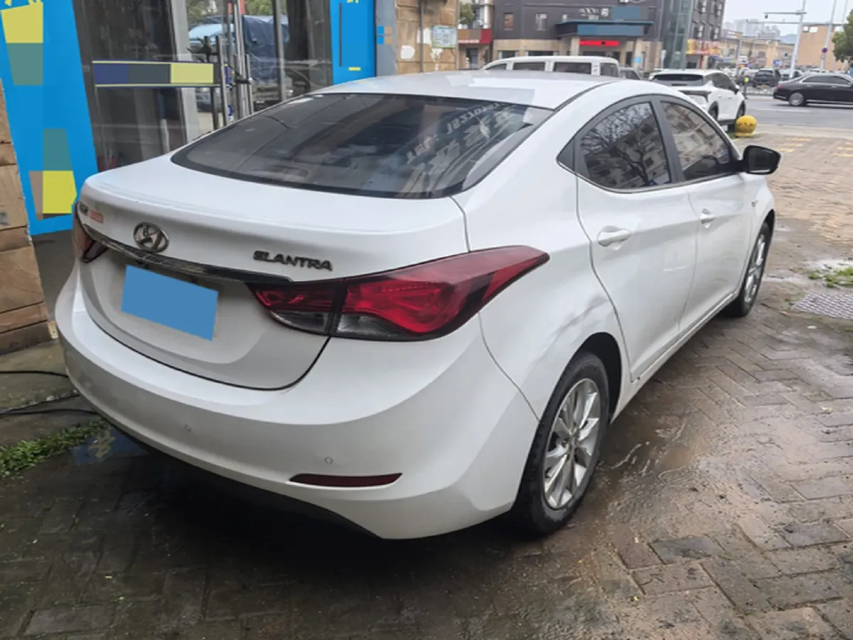2016 Hyundai Elantra 1.6L 128HP L4 6MT,autocango,china used car exporter,china ev exporter,chinese used car exporter,chinese used ev exporter
