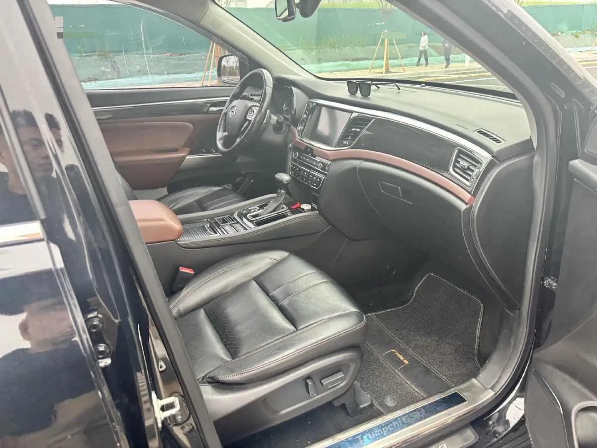 2017 GAC Trumpchi GS8 2.0T 201HP L4 6AT,autocango,china used car exporter,china ev exporter,chinese used car exporter,chinese used ev exporter