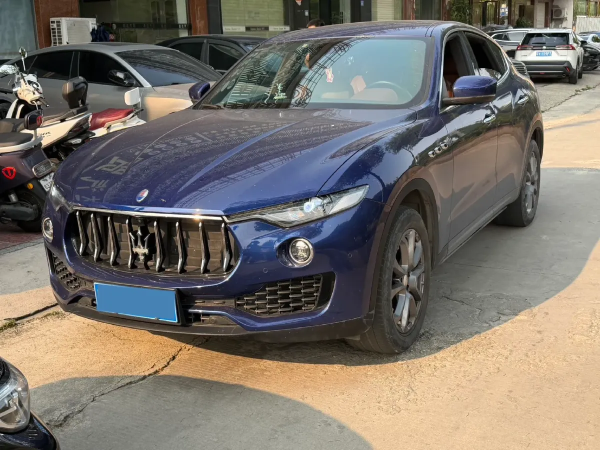 2019 Maserati Levante 3.0T 350HP V6 8AT,autocango,china used car exporter,china ev exporter,chinese used car exporter,chinese used ev exporter