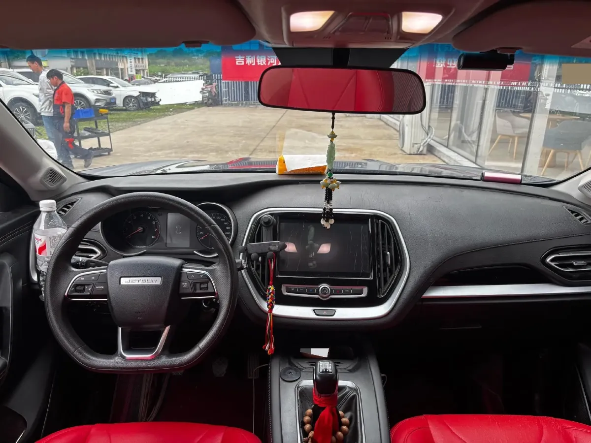2022 Jetour X70M 1.5T 156HP L4 6MT,autocango,china used car exporter,china ev exporter,chinese used car exporter,chinese used ev exporter