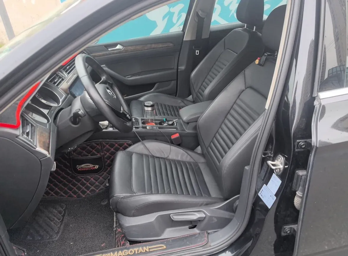 2018 Volkswagen Magotan 1.4T 150HP L4 7DCT,autocango,china used car exporter,china ev exporter,chinese used car exporter,chinese used ev exporter