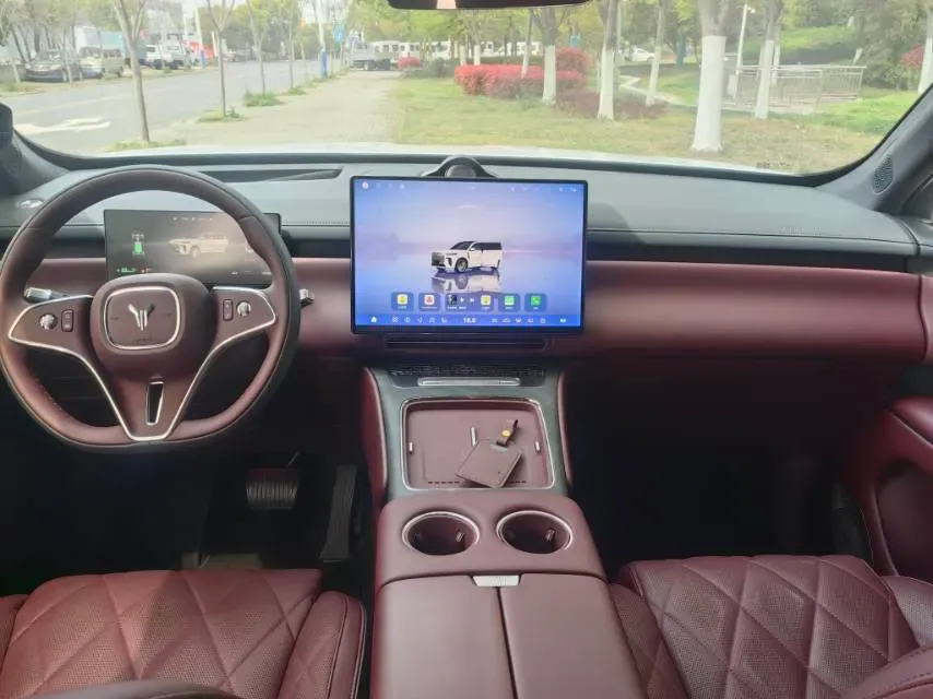 2026 Voyah 9L 1.5T 150HP L4 PHEV,autocango,china used car exporter,china ev exporter,chinese used car exporter,chinese used ev exporter