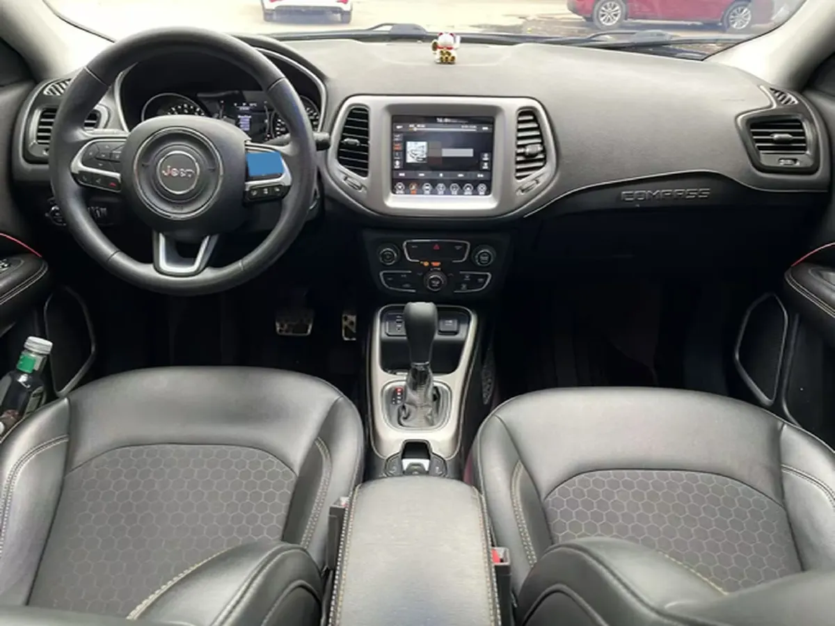 2019 Jeep Compass 1.3T 173HP L4 7DCT,autocango,china used car exporter,china ev exporter,chinese used car exporter,chinese used ev exporter