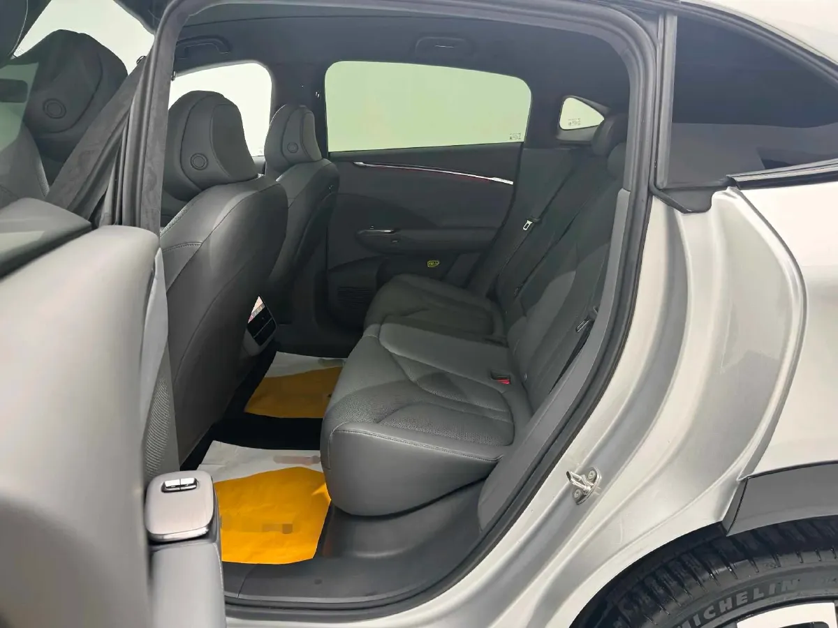 2025 Xpeng G7 BEV,autocango,china used car exporter,china ev exporter,chinese used car exporter,chinese used ev exporter