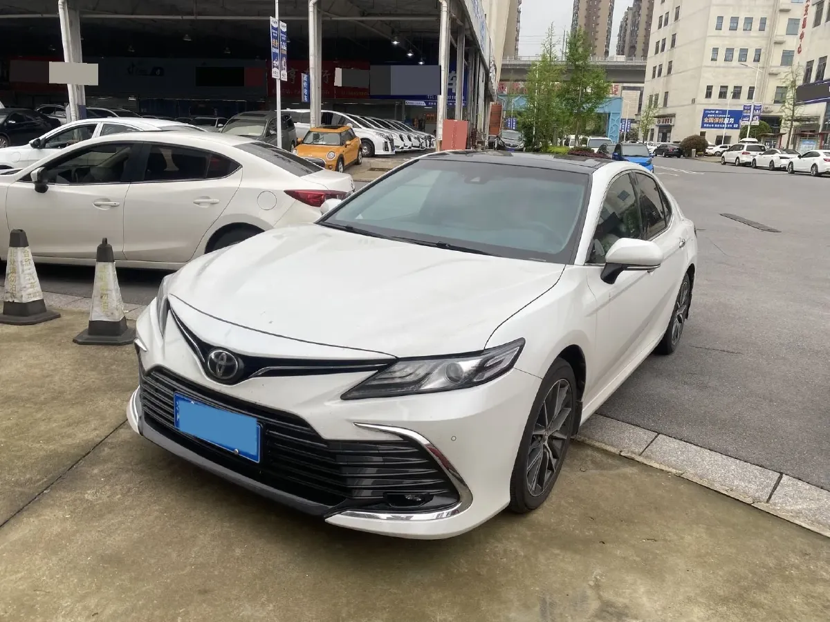 2021 Toyota Camry 2.5L 209HP L4 8AT,autocango,china used car exporter,china ev exporter,chinese used car exporter,chinese used ev exporter