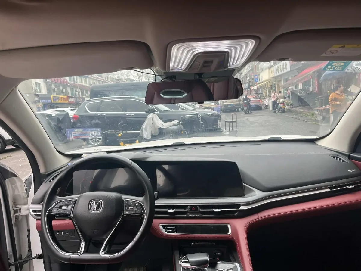 2021 ChangAn CS75 Plus 2.0T 233HP L4 8AT,autocango,china used car exporter,china ev exporter,chinese used car exporter,chinese used ev exporter