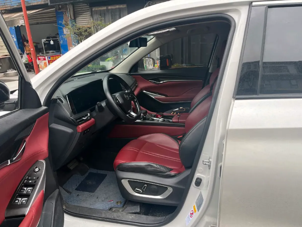 2021 ChangAn CS75 Plus 2.0T 233HP L4 8AT,autocango,china used car exporter,china ev exporter,chinese used car exporter,chinese used ev exporter