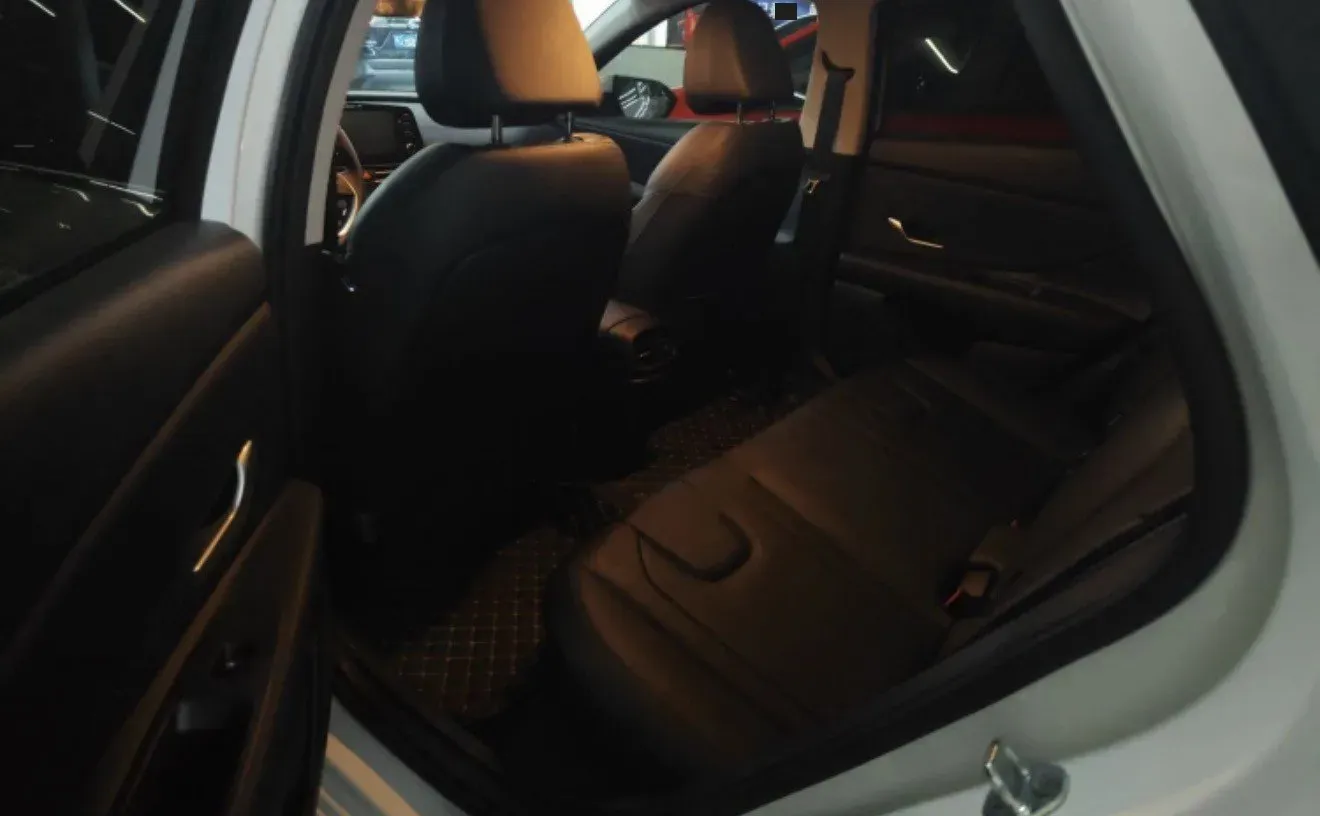 2023 Hyundai Elantra 1.5L 115HP L4 CVT,autocango,china used car exporter,china ev exporter,chinese used car exporter,chinese used ev exporter