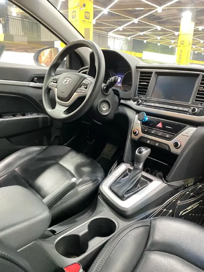 2016 Hyundai Elantra 1.6L 130HP L4 6AT,autocango,china used car exporter,china ev exporter,chinese used car exporter,chinese used ev exporter