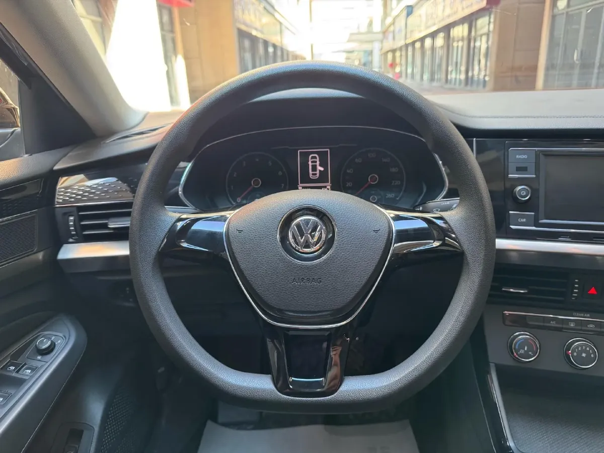 2019 Chevrolet Equinox 1.5T 180HP L4 6AT,autocango,china used car exporter,china ev exporter,chinese used car exporter,chinese used ev exporter