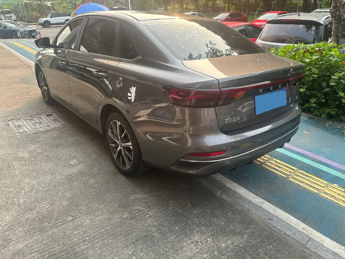 2022 Geely Emgrand 1.5L 114HP L4 CVT,autocango,china used car exporter,china ev exporter,chinese used car exporter,chinese used ev exporter