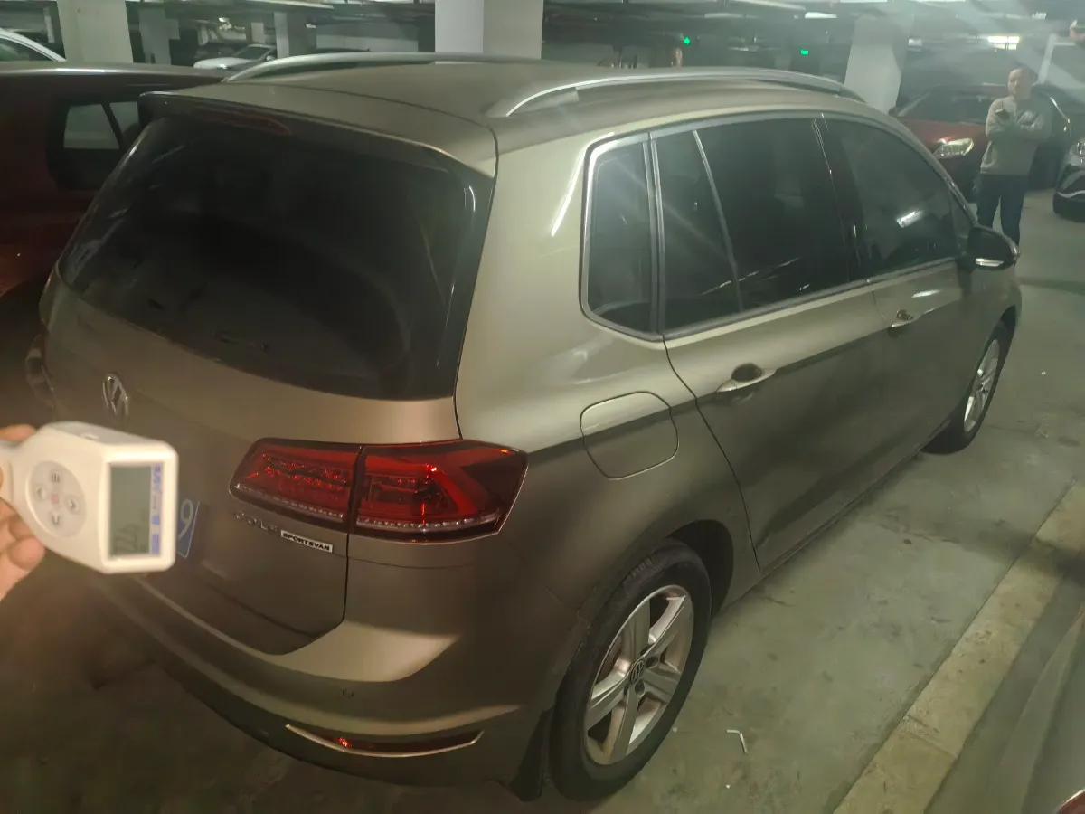 2018 Volkswagen Golf Sportsvan 1.6L 110HP L4 6AT,autocango,china used car exporter,china ev exporter,chinese used car exporter,chinese used ev exporter