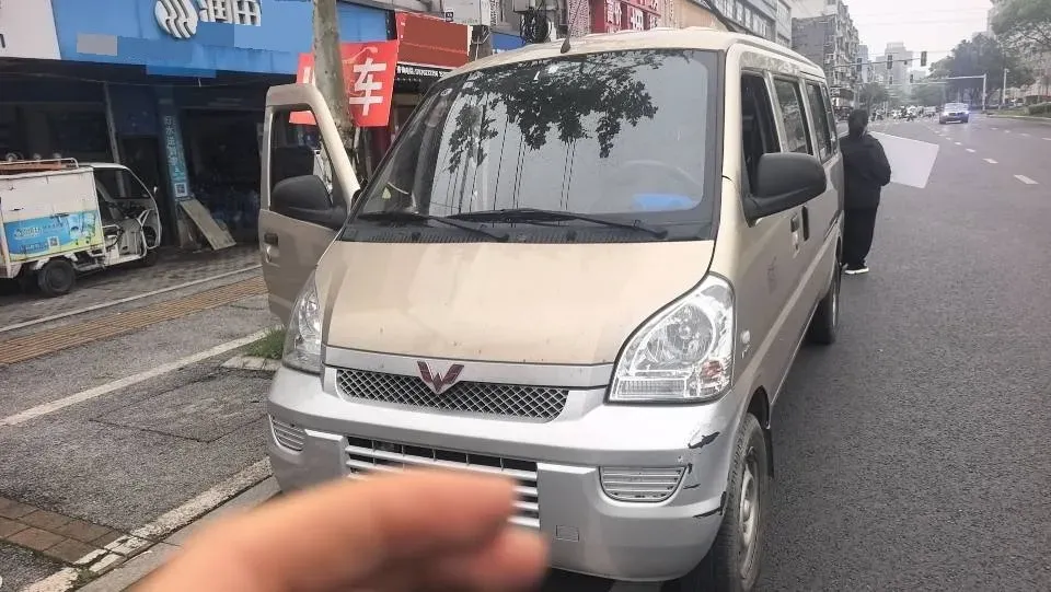 2021 ChangAn Kaicene XingKa 1.5L 107HP L4 5MT,autocango,china used car exporter,china ev exporter,chinese used car exporter,chinese used ev exporter