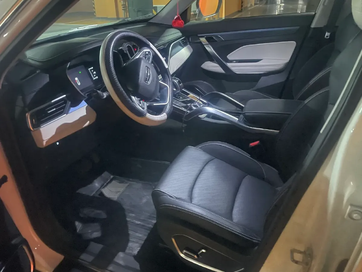 2022 Geely Azkarra 1.8T 184HP L4 7DCT,autocango,china used car exporter,china ev exporter,chinese used car exporter,chinese used ev exporter