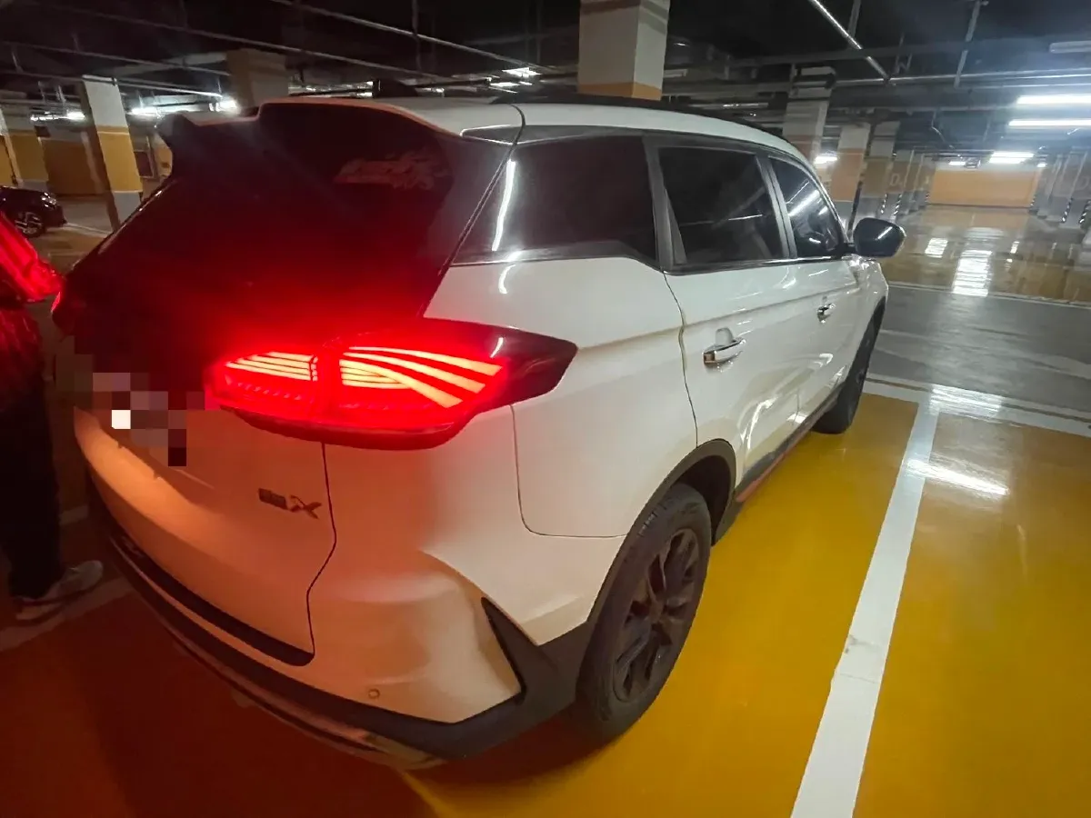 2022 Geely Azkarra 1.8T 184HP L4 7DCT,autocango,china used car exporter,china ev exporter,chinese used car exporter,chinese used ev exporter