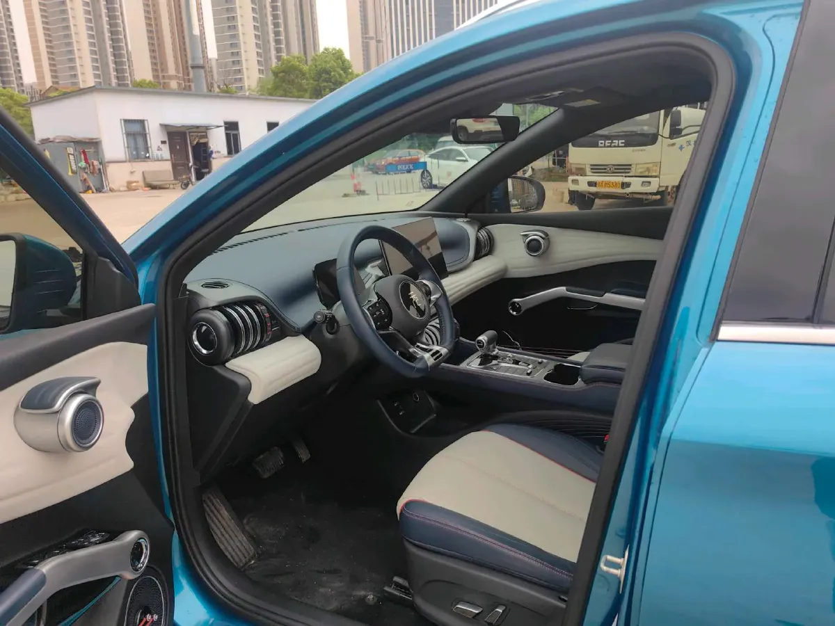 2022 Foton Grand General G7 2.0T 238HP L4 8AT,autocango,china used car exporter,china ev exporter,chinese used car exporter,chinese used ev exporter