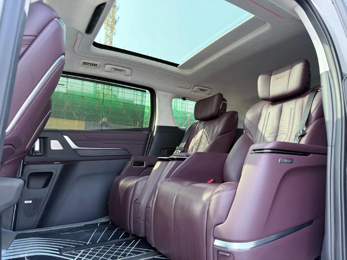 2023 Buick Century 2.0T 237HP L4 9AT,autocango,china used car exporter,china ev exporter,chinese used car exporter,chinese used ev exporter